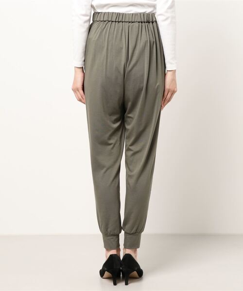 RIVE DROITE（リヴドロワ）の「楽ちん綺麗シルエット　カットソージョガーパンツ（その他パンツ・レディース・カーキ/ベージュ/ブラック・36/38）」の4枚目の写真