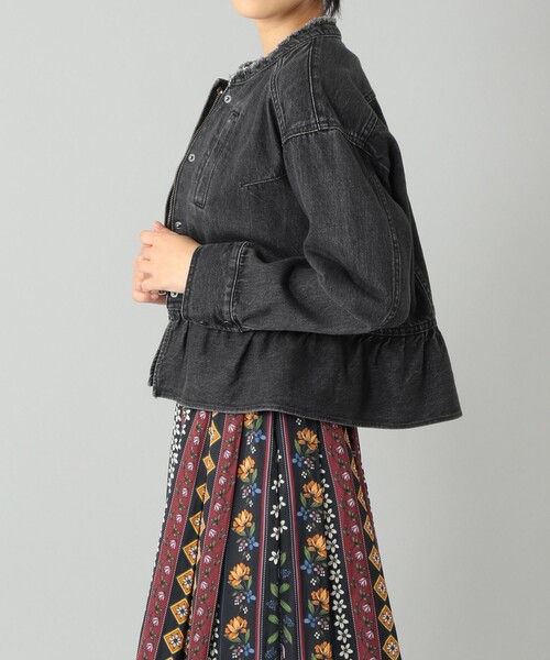 GRACE CONTINENTAL(グレースコンチネンタル)の「フリルヘムGジャン(デニムジャケット・レディース・ブラック・36)」の18枚目の写真