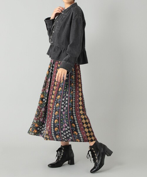 GRACE CONTINENTAL(グレースコンチネンタル)の「フリルヘムGジャン(デニムジャケット・レディース・ブラック・36)」の21枚目の写真