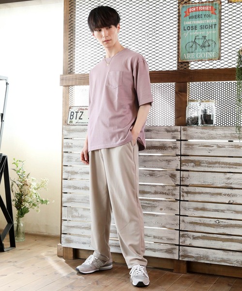 TopIsm（トップイズム）の「吸水速乾 ワイドシルエットUSAコットンクルーネック半袖Tシャツ（Tシャツ/カットソー・メンズ・ブラック/ベージュ/ネイビー/オフホワイト/ブルー/ライトグリーン/グレー系その他/グレイッシュベージュ/サックスブルー/グレー/グリーン/オレンジ・LL/M/L）」の18枚目の写真