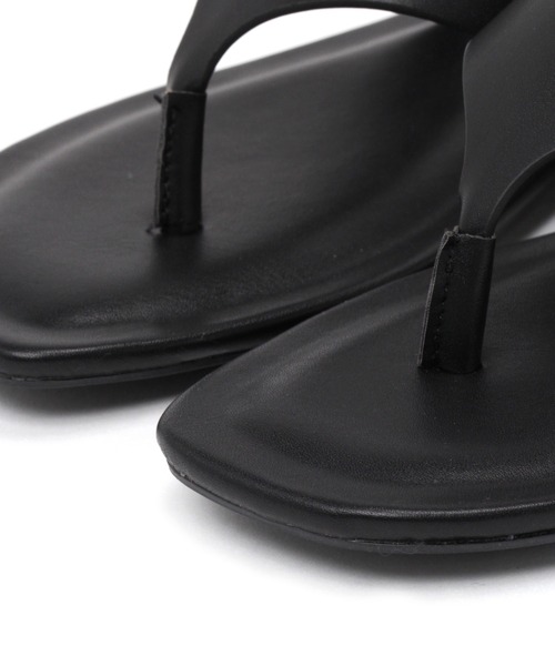 GLOBAL WORK（グローバルワーク）の「PUトングサンダル/948868（サンダル・レディース・ブラック/オフホワイト/ブラウン/ライトベージュ・MEDIUM/LARGE）」の10枚目の写真