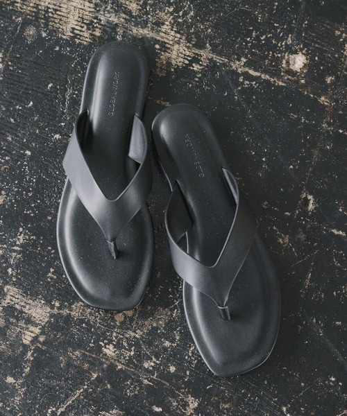 GLOBAL WORK（グローバルワーク）の「PUトングサンダル/948868（サンダル・レディース・ブラック/オフホワイト/ブラウン/ライトベージュ・MEDIUM/LARGE）」の21枚目の写真