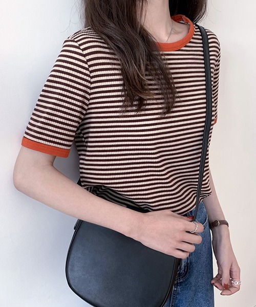 JUNOAH（ジュノア）の「配色ラインボーダーリブカットソー（Tシャツ/カットソー・レディース・ブラック/ネイビー/グリーン/ブラウン/グレー/ワイン/ピンク・MEDIUM/LARGE/X-LARGE）」の14枚目の写真