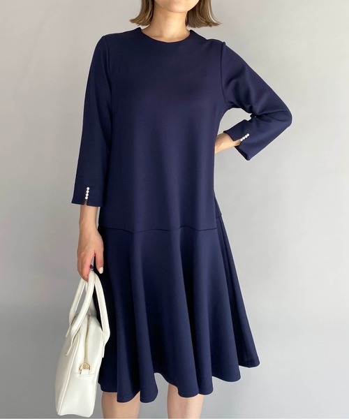 PICCIN（ピッチン）の「袖パール刺繍衿カットワンピース（ワンピース・レディース・ブラック/ネイビー・M）」の2枚目の写真