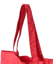 アニヤハインドマーチ タイガー・チャーム・ショッパー ANYA HINDMARCH（アニヤハインドマーチ）の「ANYA HINDMARCH