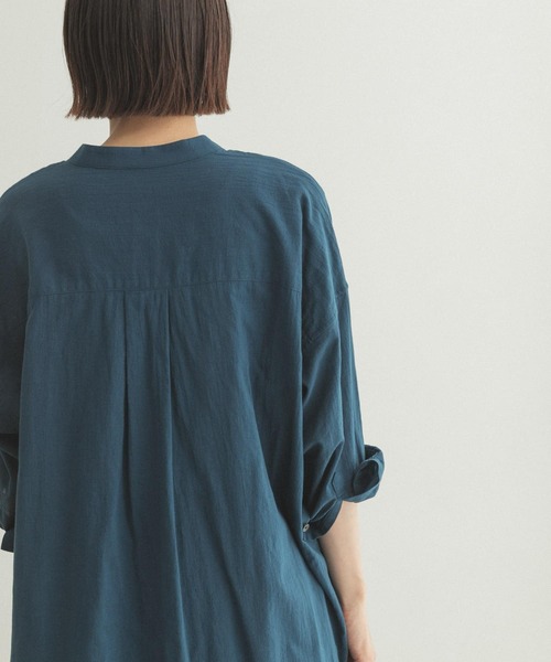 FORK&SPOON(フォークアンドスプーン)の「FORK&SPOON スクエアカット7分袖シャツ(シャツ/ブラウス・レディース・ブラック/ブルー・ONE)」の6枚目の写真