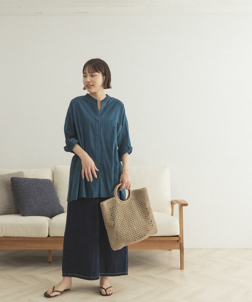 FORK&SPOON(フォークアンドスプーン)の「FORK&SPOON スクエアカット7分袖シャツ(シャツ/ブラウス・レディース・ブラック/ブルー・ONE)」の13枚目の写真