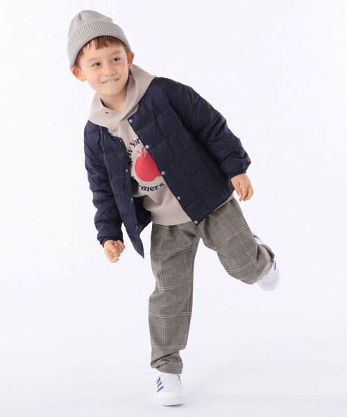 TAION（タイオン）の「【WEB限定】TAION:キッズ ダウン ジャケット(100～140cm)（ダウンベスト・キッズ・ブラック/オリーブ/ベージュ/オレンジ/ライトブルー/ネイビー/ラベンダー・100/110/130/140/120）」の18枚目の写真