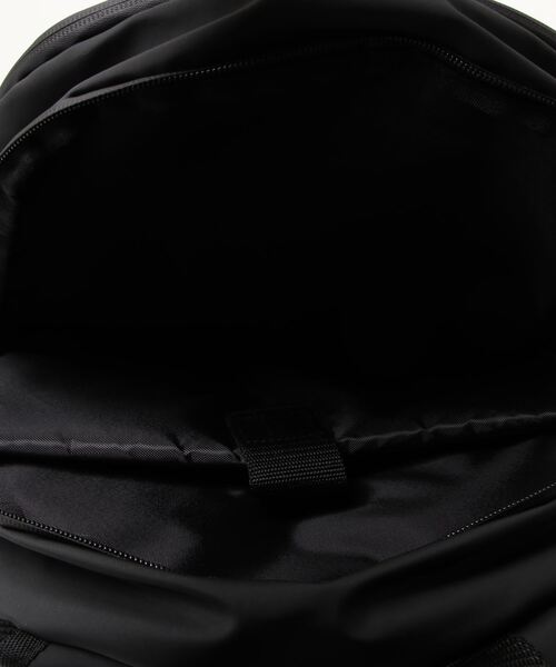 ｌａｒｋｉｎｓ（ラーキンス）の「LARKiNS(ラーキンス) ラウンドバックパック LTPL-02（バックパック/リュック・メンズ・ブラック×ブラック/ブラック×ピンク/ブラック×レッド・ONE SIZE）」の7枚目の写真