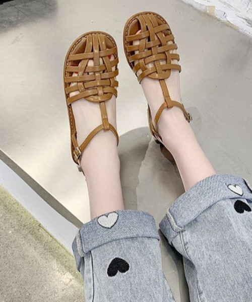 LAC-VERT（ラック・ヴェール）の「レザー編みグルカサンダル（サンダル・レディース・ブラック/ブラウン・M/L）」の3枚目の写真