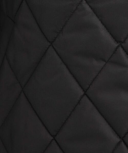 green label relaxing（グリーンレーベルリラクシング）の「ハッスイ キルト ロング コート キルティング -撥水-（ダウンジャケット/コート・レディース・ブラック/オリーブ/ナチュラル・38/36）」の16枚目の写真