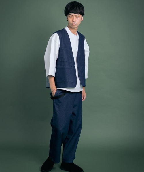 Uiscel(ユイセル)の「Uiscel フィルム裏毛ボリュームプルオーバー(スウェット・メンズ・ホワイト/ブラック・ONE)」の5枚目の写真