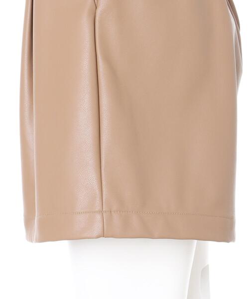 Allamanda（アラマンダ）の「フェイク／レザーキュロットパンツ（その他パンツ・レディース・ブラック/ベージュ/ブラウン/アイボリー・M）」の11枚目の写真