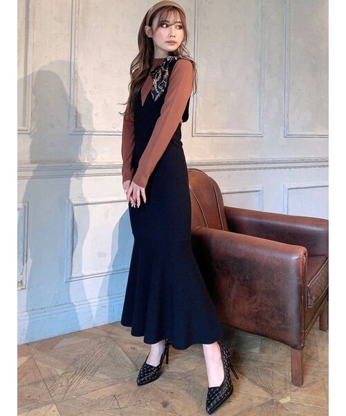 RESEXXY（リゼクシー）の「スカーフデザインニットTOPS（ニット/セーター・レディース・ホワイト/ブラック/ベージュ/キャメル・FREE）」の14枚目の写真