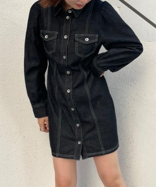 one after another NICE CLAUP（ワンアフターアナザーナイスクラップ）の「これさえあればコーディネートが決まる。デニムミニワンピース（ワンピース・レディース・ブラック/ブラウン/ネイビー・FREE）」の5枚目の写真