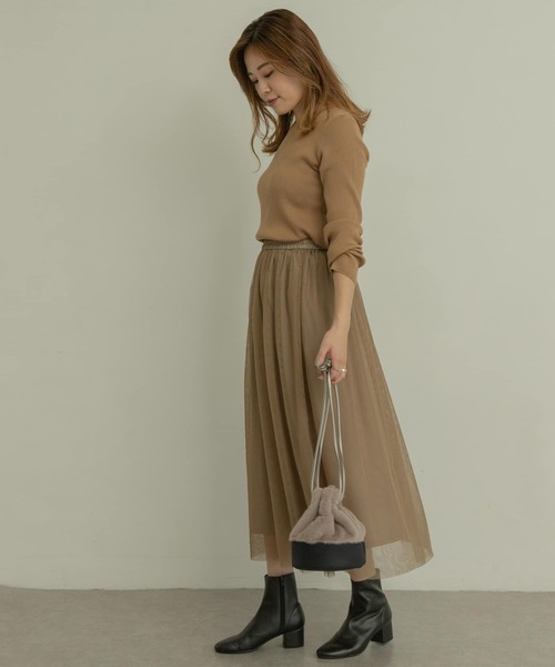 RODE SKO(ロデスコ)の「MAUD ふわエコファーキンチャク∴(ハンドバッグ・レディース・ブラック/ベージュ/ミント・ONE)」の5枚目の写真