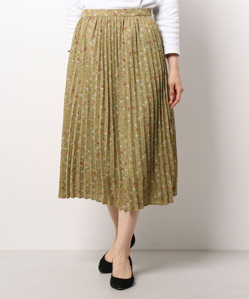 Te chichi TERRASSE(テチチテラス)の「【日比谷花壇コラボ】プリーツスカート(スカート・レディース・ネイビー/ブルー/グリーン・フリ-)」の6枚目の写真