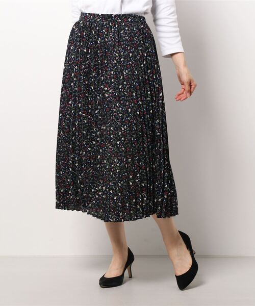 Te chichi TERRASSE(テチチテラス)の「【日比谷花壇コラボ】プリーツスカート(スカート・レディース・ネイビー/ブルー/グリーン・フリ-)」の8枚目の写真