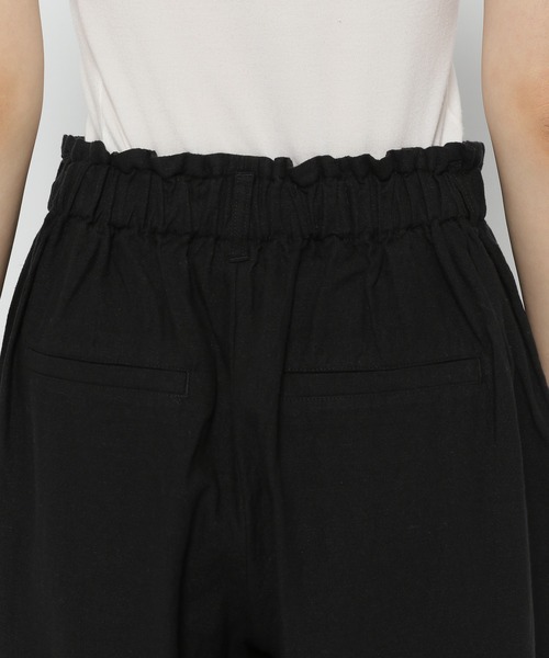 studio CLIP(スタディオクリップ)の「ハイウエストタックワイドパンツ(その他パンツ・レディース・ブラック/レッド/その他1・MEDIUM/LARGE)」の4枚目の写真