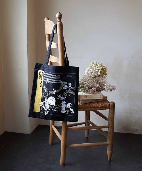 Afternoon Tea（アフタヌーンティー）の「サブキャンバストートバッグ/PEANUTS（トートバッグ・レディース・ブラック/アイボリー・ONE SIZE）」の11枚目の写真
