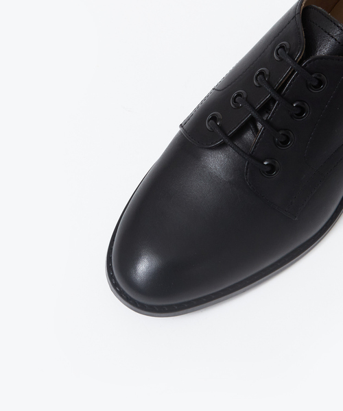 Au BANNISTER(オゥバニスター)の「【販売店舗限定】プレーントゥシューズ(ドレスシューズ・レディース・オフホワイト/ブラック・37/38/39/35/36)」の12枚目の写真