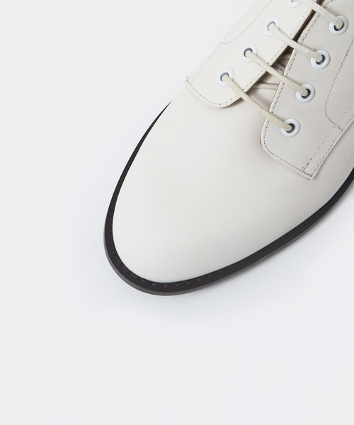 Au BANNISTER(オゥバニスター)の「【販売店舗限定】プレーントゥシューズ(ドレスシューズ・レディース・オフホワイト/ブラック・37/38/39/35/36)」の13枚目の写真