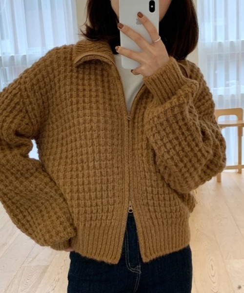 MANGROVE（マングローブ）の「ワッフル編みジップアップニットブルゾン（ニット/セーター・レディース・グレー/キャメル/グレイッシュベージュ・FREE）」の3枚目の写真