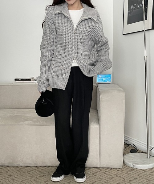 MANGROVE（マングローブ）の「ワッフル編みジップアップニットブルゾン（ニット/セーター・レディース・グレー/キャメル/グレイッシュベージュ・FREE）」の11枚目の写真