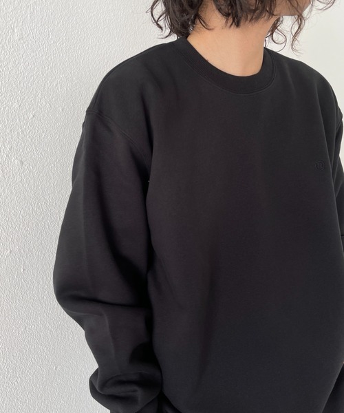 natto(ナット)の「【ユニセックスアイテム】natto logo sweat / 程よいルーズフィットでボトムスを選ばず着回し力抜群なナットロゴスウェット(スウェット・メンズ・ブラック/ベージュ/カーキ・MEDIUM/LARGE/X-LARGE)」の19枚目の写真