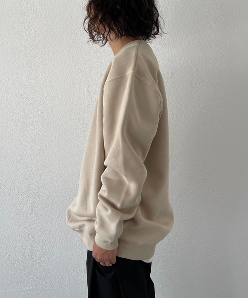 natto(ナット)の「【ユニセックスアイテム】natto logo sweat / 程よいルーズフィットでボトムスを選ばず着回し力抜群なナットロゴスウェット(スウェット・メンズ・ブラック/ベージュ/カーキ・MEDIUM/LARGE/X-LARGE)」の11枚目の写真