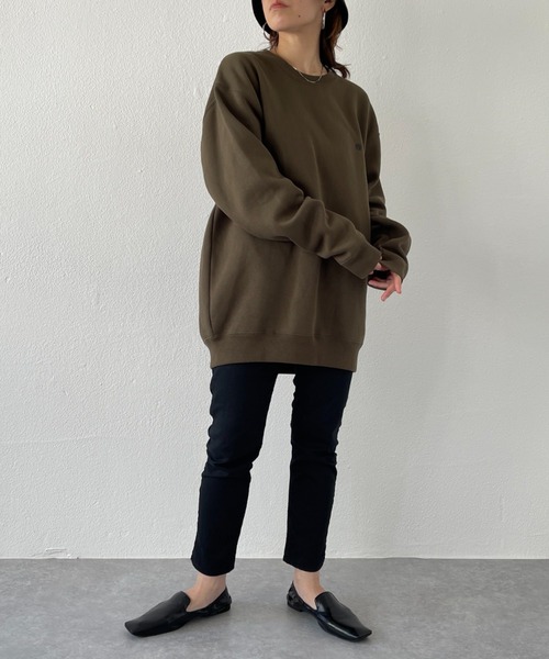natto(ナット)の「【ユニセックスアイテム】natto logo sweat / 程よいルーズフィットでボトムスを選ばず着回し力抜群なナットロゴスウェット(スウェット・メンズ・ブラック/ベージュ/カーキ・MEDIUM/LARGE/X-LARGE)」の12枚目の写真