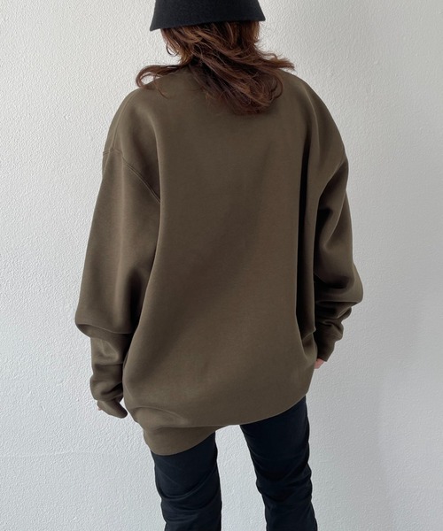 natto(ナット)の「【ユニセックスアイテム】natto logo sweat / 程よいルーズフィットでボトムスを選ばず着回し力抜群なナットロゴスウェット(スウェット・メンズ・ブラック/ベージュ/カーキ・MEDIUM/LARGE/X-LARGE)」の17枚目の写真