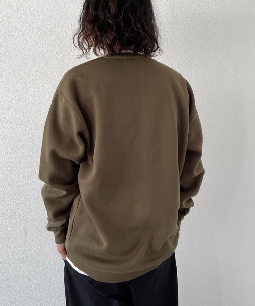 natto(ナット)の「【ユニセックスアイテム】natto logo sweat / 程よいルーズフィットでボトムスを選ばず着回し力抜群なナットロゴスウェット(スウェット・メンズ・ブラック/ベージュ/カーキ・MEDIUM/LARGE/X-LARGE)」の22枚目の写真