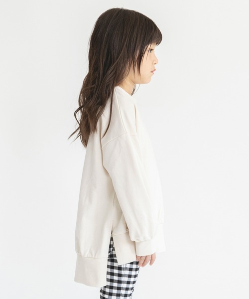 BRANSHES(ブランシェス)の「【WEB限定】スリット入りチュニック(スウェット・キッズ・ブラック/アイボリー/ラベンダー・110/150/130/120/140/100)」の5枚目の写真