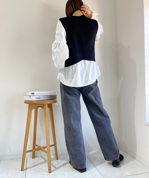 CLEA(クレア)の「ハイウエストストレートワイドデニム(デニムパンツ・レディース・ライトブルー/ブラック/ブルー・S/M)」の12枚目の写真