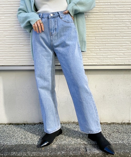 CLEA(クレア)の「ハイウエストストレートワイドデニム(デニムパンツ・レディース・ライトブルー/ブラック/ブルー・S/M)」の15枚目の写真