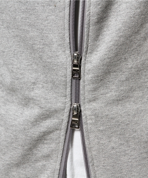 Lui's（ルイス）の「Lui's NEWハイネックパーカー（パーカー・メンズ・グレー/イエロー/ホワイト/ブラック・SMALL/MEDIUM）」の13枚目の写真