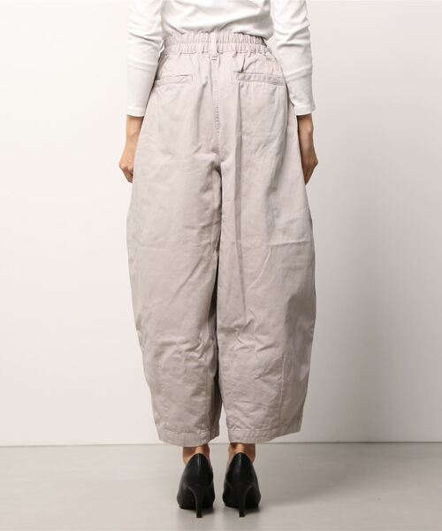 HARVESTY（ハーベスティ）の「CHINO CIRCUS PANTS（チノパンツ・レディース・ロイヤルブルー/グレイッシュベージュ・00/1）」の4枚目の写真