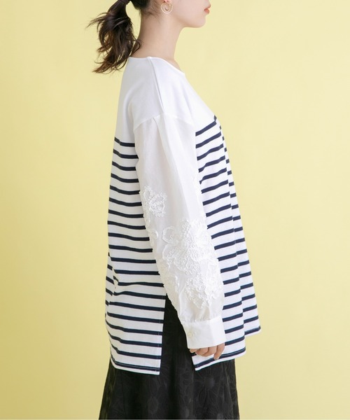 Eimee Law(エイミーロウ)の「フラワーエンブロスリーブボーダーTOPS(Tシャツ/カットソー・レディース・オフホワイト/ブラック/ネイビー・38)」の15枚目の写真