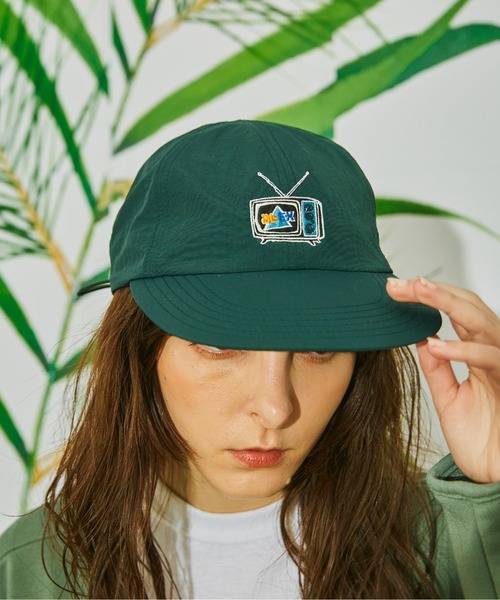 And A(アンドエー)の「AlexanderLeeChang アレキサンダーリーチャン / ELECT NYLON CAP 6パネルナイロンキャップ 刺繍ローキャップ / AC052208(キャップ・メンズ・ブラック/ベージュ/グリーン・FREE)」の3枚目の写真