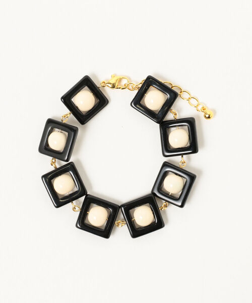 Ray BEAMS(レイビームス)の「Ray BEAMS / バイカラー スクエア ビーズ ブレスレット(ブレスレット・レディース・ブラック/グリーン・ONE SIZE)」の5枚目の写真