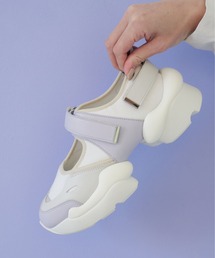 Lucida（ルシーダ）の「Equuleus/厚底スニーカーサンダル（スニーカー）」
