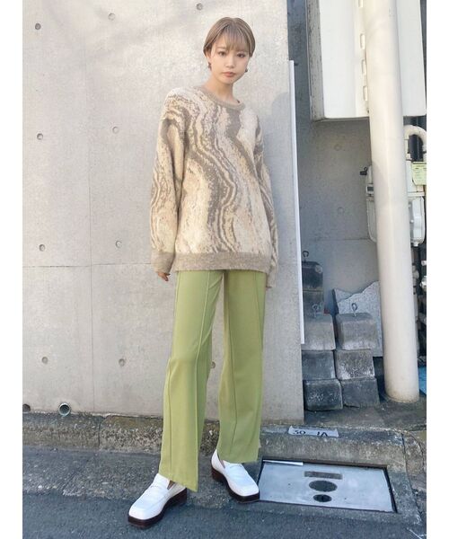 EMODA(エモダ)の「ワイドタックロングパンツ(その他パンツ・レディース・アイボリー/グレー/ブラック/ライム・SMALL/MEDIUM)」の11枚目の写真