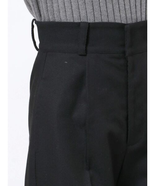 EMODA(エモダ)の「ワイドタックロングパンツ(その他パンツ・レディース・アイボリー/グレー/ブラック/ライム・SMALL/MEDIUM)」の9枚目の写真