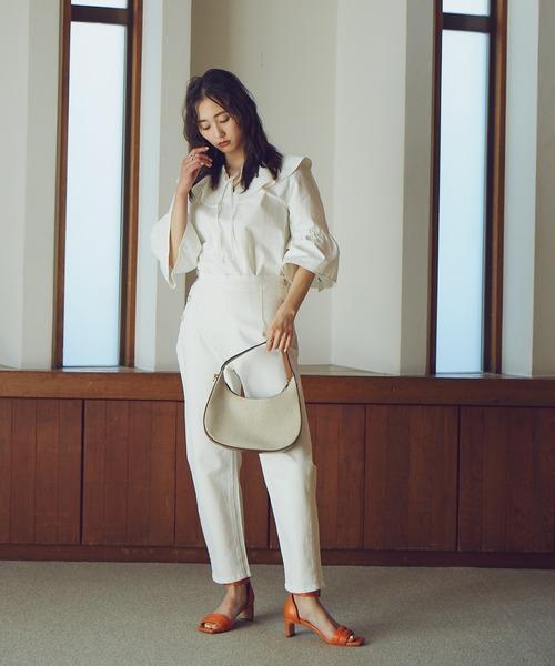 N.（N. Natural Beauty Basic）（エヌエヌナチュラルビューティーベーシック）の「◆フレアカラーデニムブラウス（シャツ/ブラウス・レディース・オフホワイト/インディゴブルー・MEDIUM）」の13枚目の写真