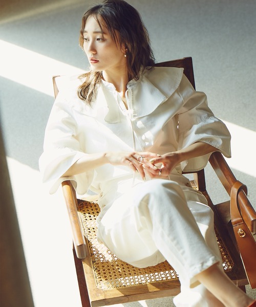 N.（N. Natural Beauty Basic）（エヌエヌナチュラルビューティーベーシック）の「◆フレアカラーデニムブラウス（シャツ/ブラウス・レディース・オフホワイト/インディゴブルー・MEDIUM）」の12枚目の写真