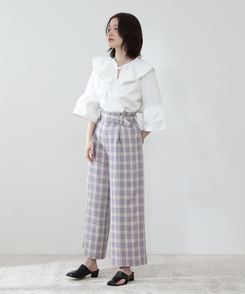 N.（N. Natural Beauty Basic）（エヌエヌナチュラルビューティーベーシック）の「◆フレアカラーデニムブラウス（シャツ/ブラウス・レディース・オフホワイト/インディゴブルー・MEDIUM）」の15枚目の写真