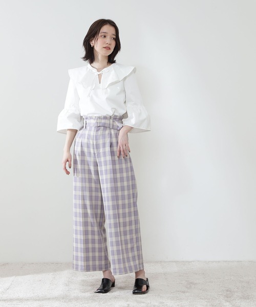 N.（N. Natural Beauty Basic）（エヌエヌナチュラルビューティーベーシック）の「◆フレアカラーデニムブラウス（シャツ/ブラウス・レディース・オフホワイト/インディゴブルー・MEDIUM）」の16枚目の写真