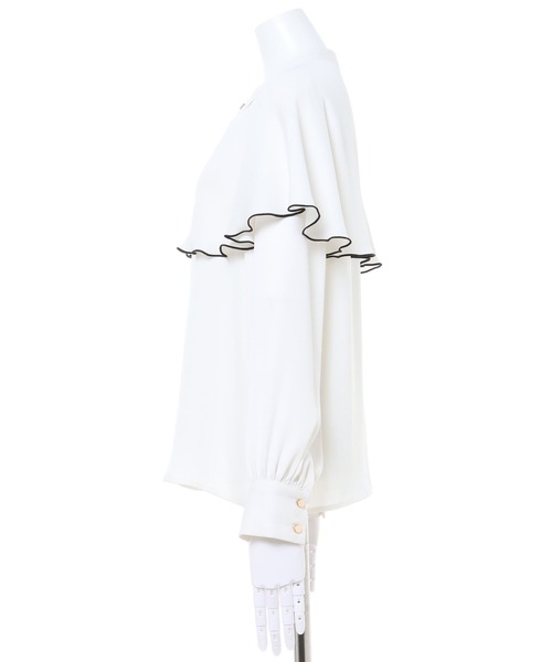 INGNI（イング）の「ケープトロミ／ブラウス（シャツ/ブラウス・レディース・ブラック/オフホワイト/ホワイト×ブラック/グレー系その他/ホワイト系8・M）」の11枚目の写真