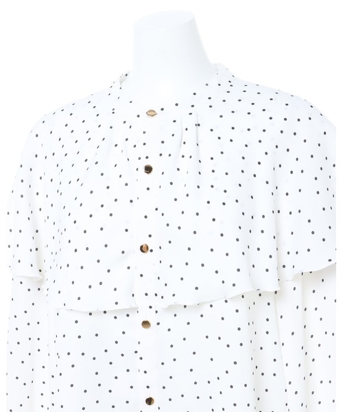 INGNI（イング）の「ケープトロミ／ブラウス（シャツ/ブラウス・レディース・ブラック/オフホワイト/ホワイト×ブラック/グレー系その他/ホワイト系8・M）」の17枚目の写真